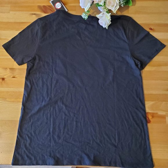 Demon Slayer - Women's Demon Slayer Short Sleeve Graphic T-Shirt Size M Black - Picture 6 of 10